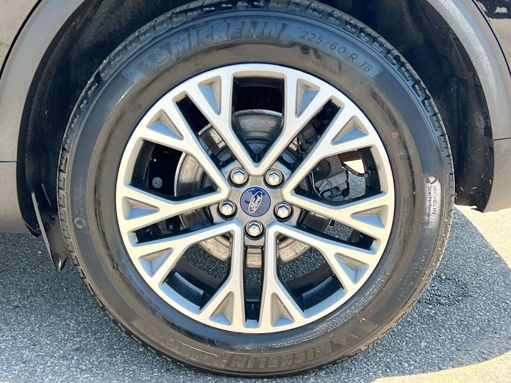 Thumbnail: 2020 Ford Escape - 7