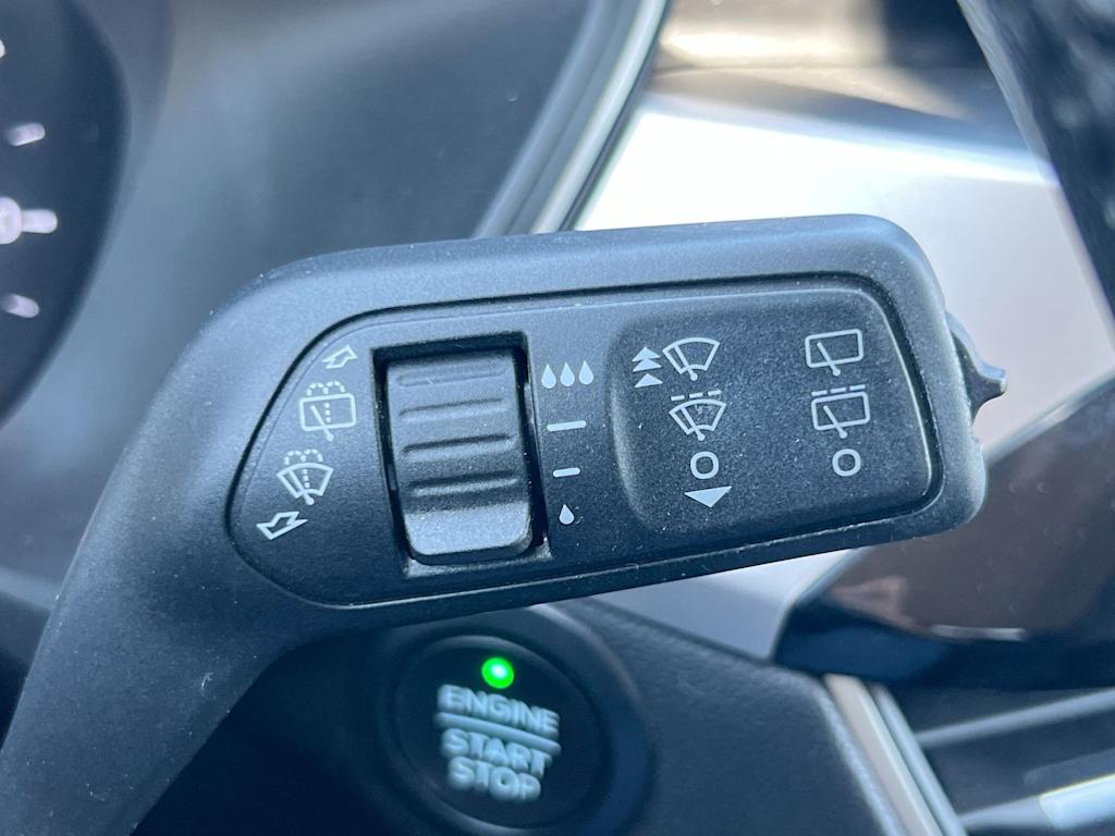 Thumbnail: 2020 Ford Escape - 30