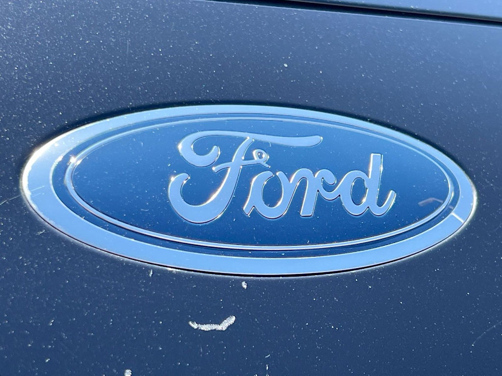 Thumbnail: 2020 Ford Escape - 23