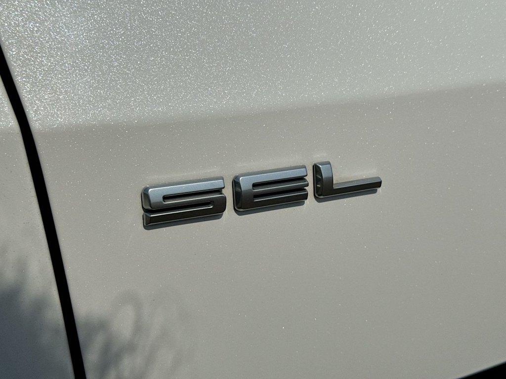 Thumbnail: 2022 Ford Escape - 24