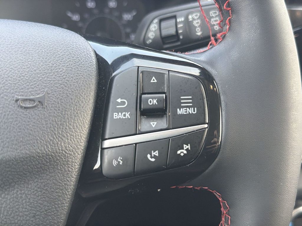 Thumbnail: 2021 Ford Escape - 30