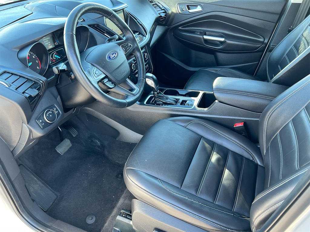 Thumbnail: 2019 Ford Escape - 9