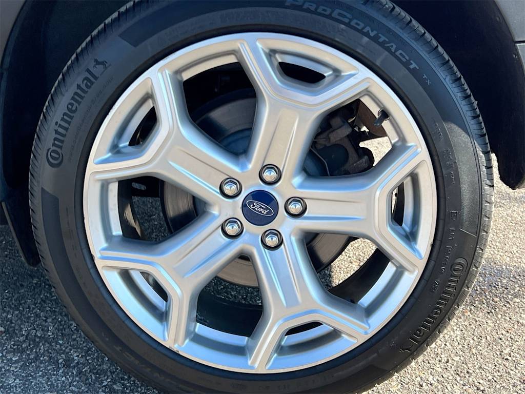 Thumbnail: 2019 Ford Escape - 7