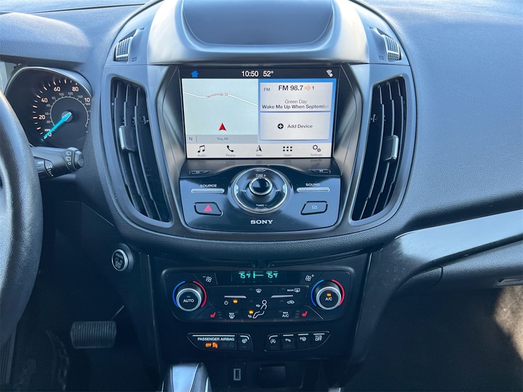 Thumbnail: 2019 Ford Escape - 12