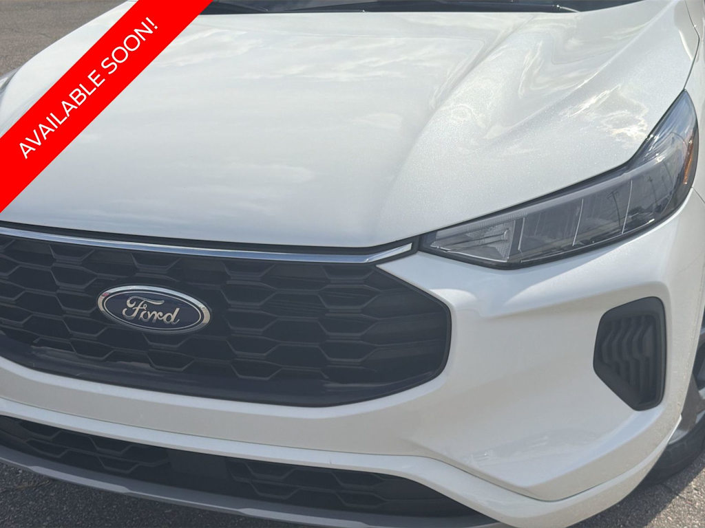 Thumbnail: 2024 Ford Escape - 22