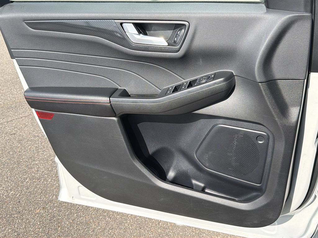 Thumbnail: 2024 Ford Escape - 34