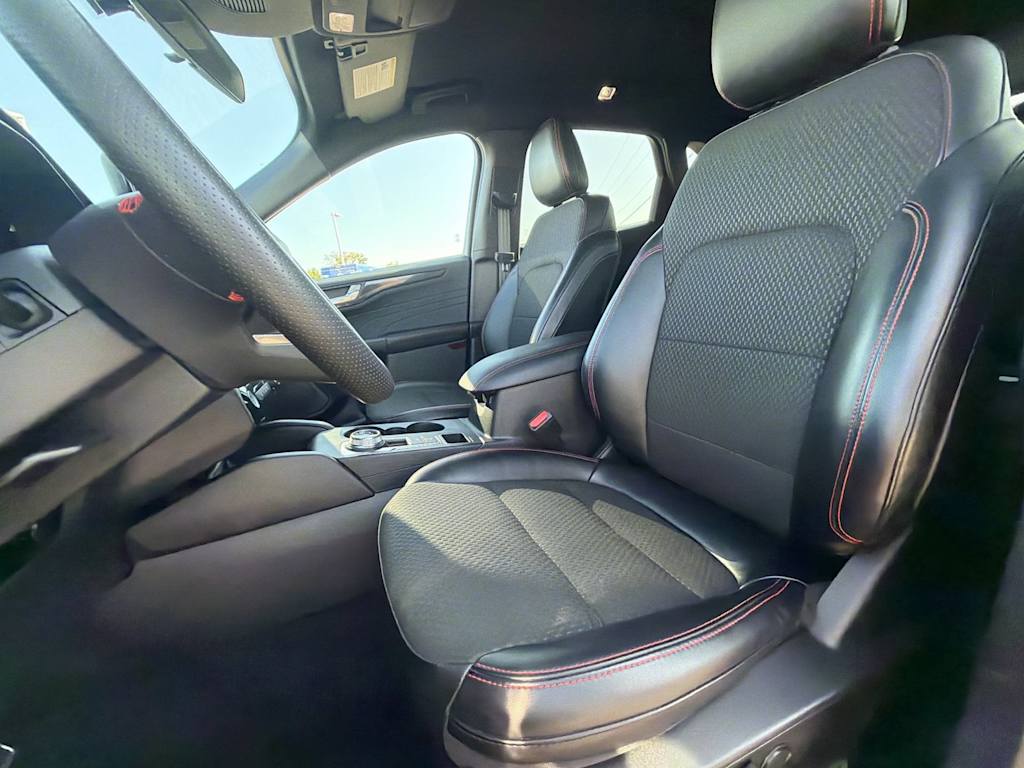 Thumbnail: 2023 Ford Escape - 11