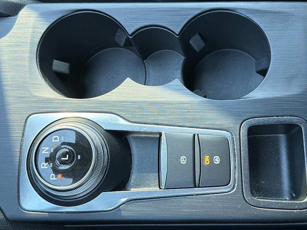 Thumbnail: 2023 Ford Escape - 32
