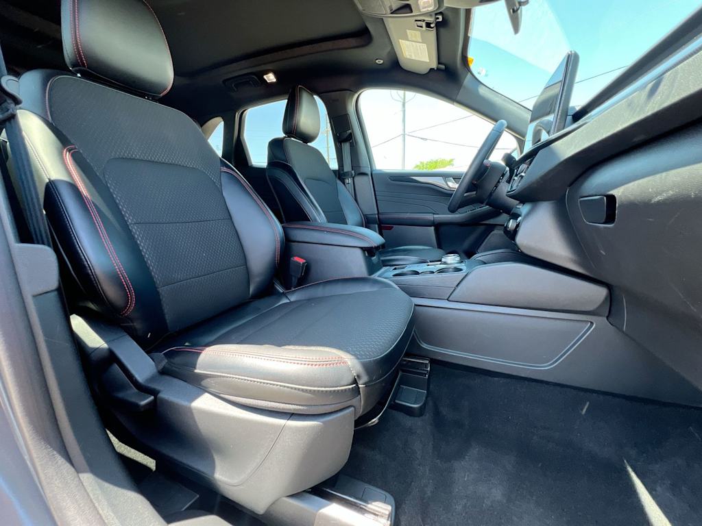 Thumbnail: 2024 Ford Escape - 26
