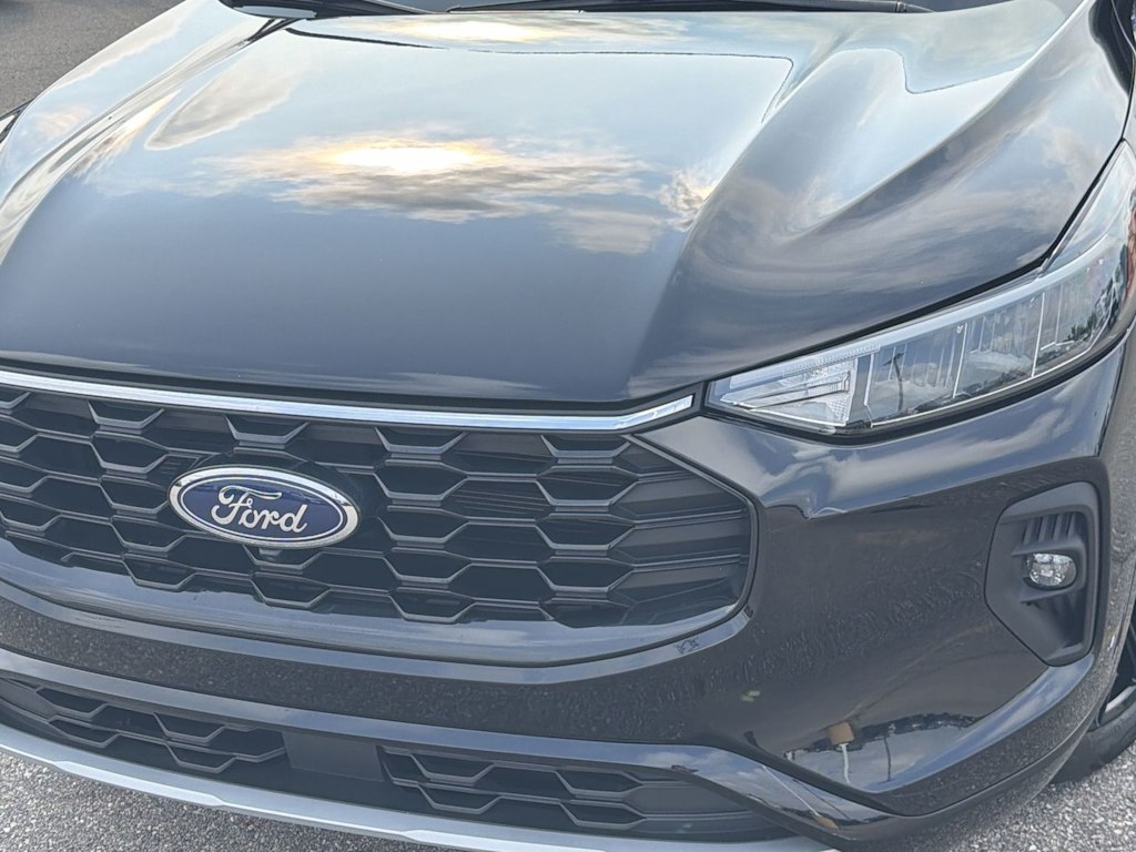 Thumbnail: 2024 Ford Escape - 22