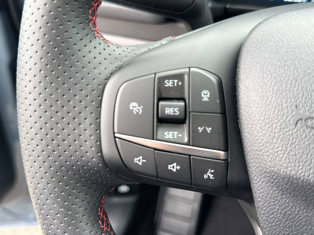 Thumbnail: 2024 Ford Escape - 28