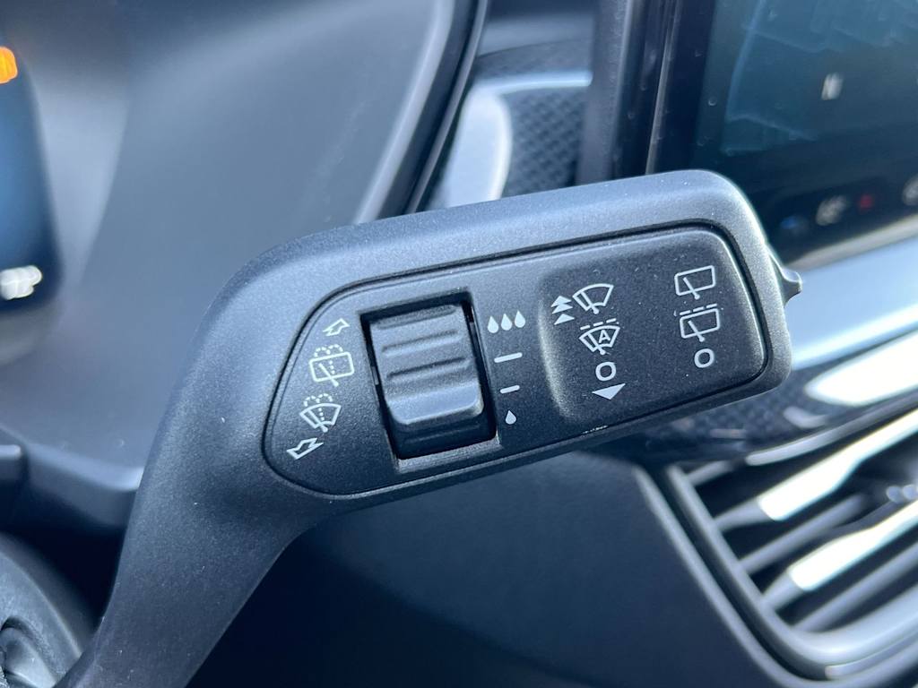 Thumbnail: 2023 Ford Escape - 29