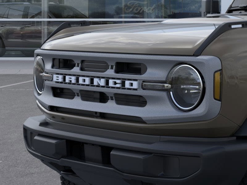 Thumbnail: 2025 Ford Bronco - 6