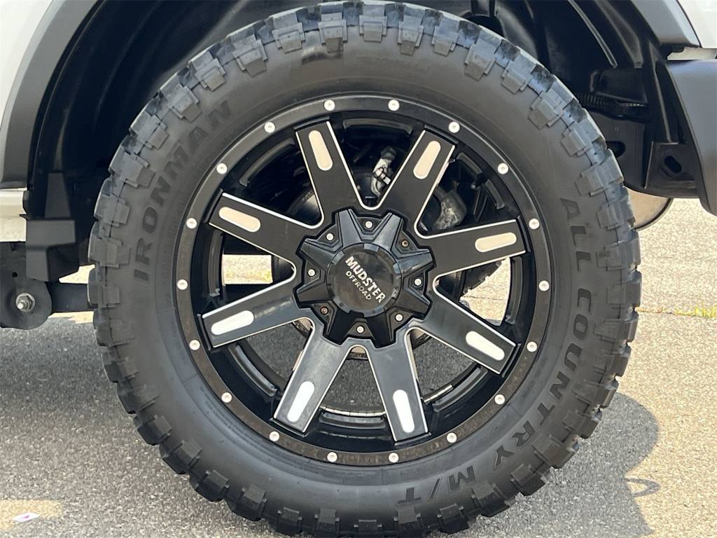 Thumbnail: 2021 Ford Bronco - 7