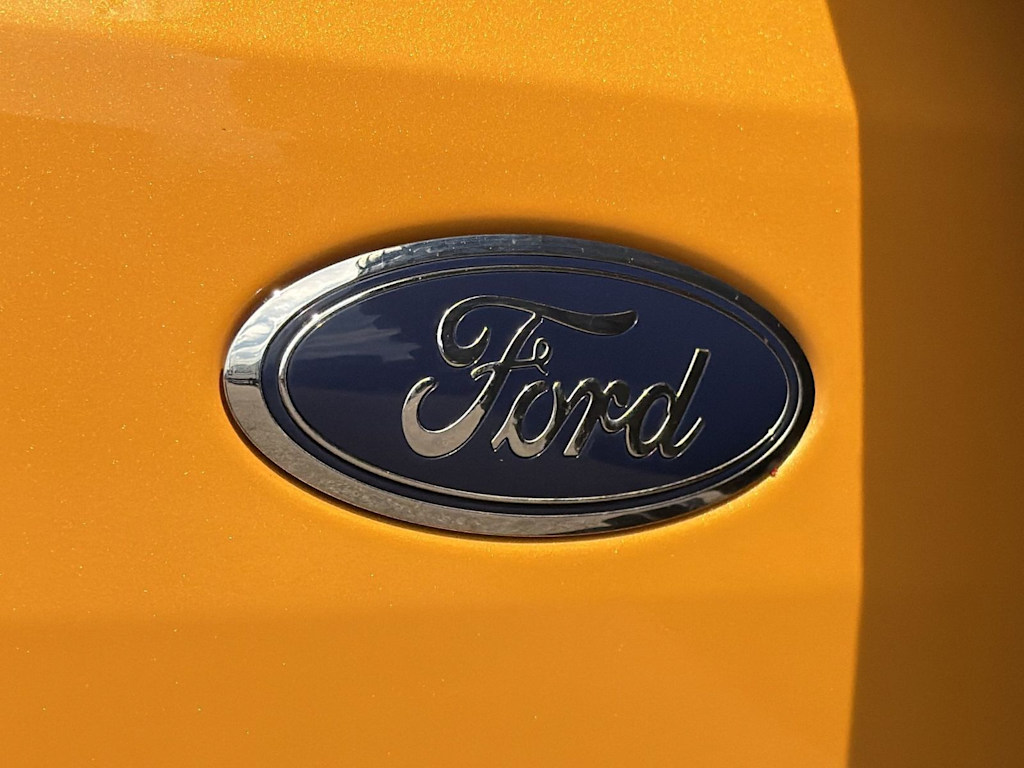 Thumbnail: 2022 Ford Bronco - 23
