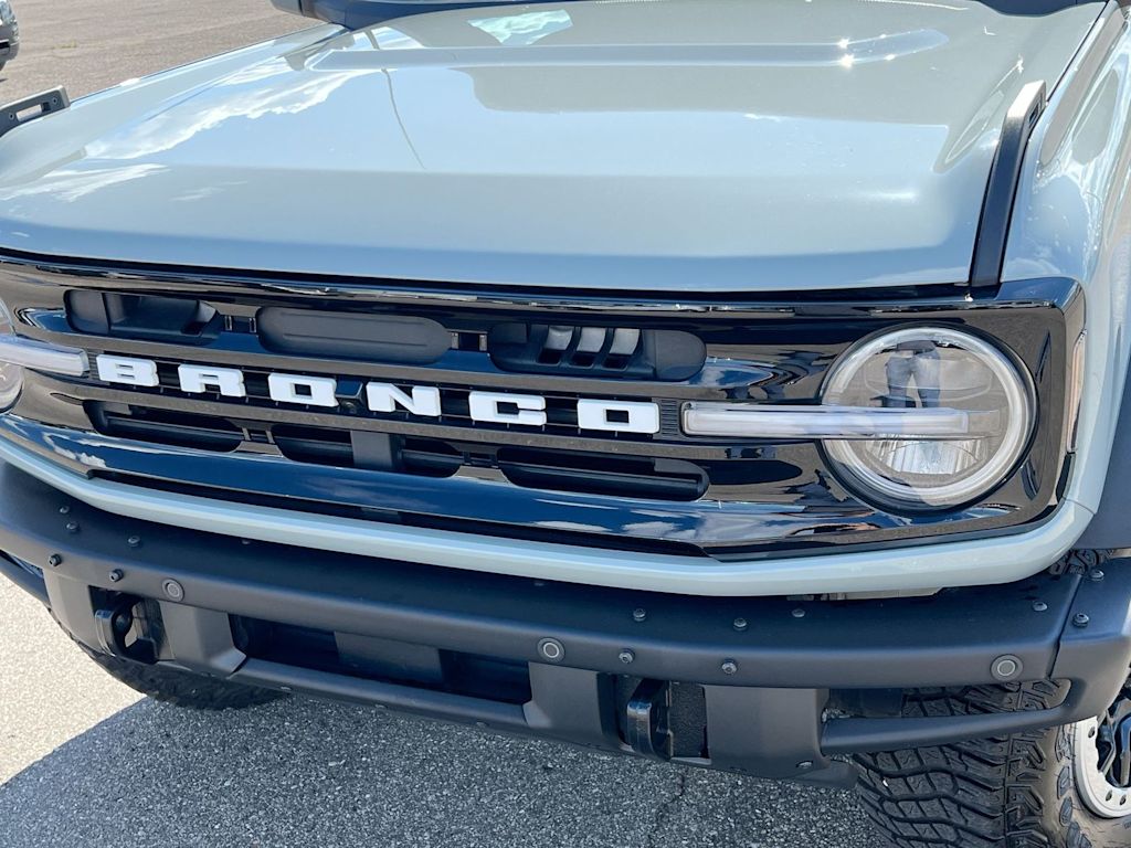 Thumbnail: 2023 Ford Bronco - 21