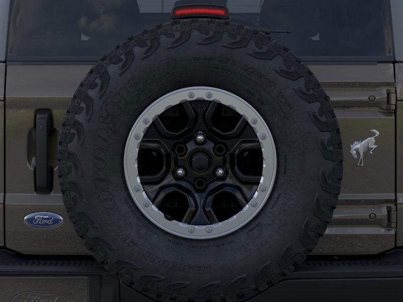 Thumbnail: 2025 Ford Bronco - 6