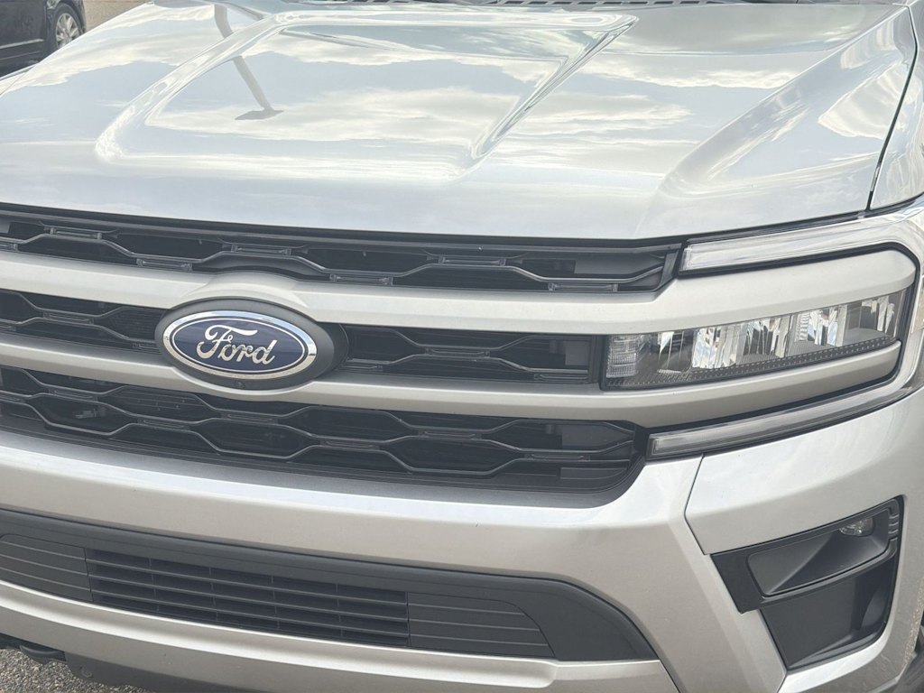 Thumbnail: 2023 Ford Expedition MAX - 7