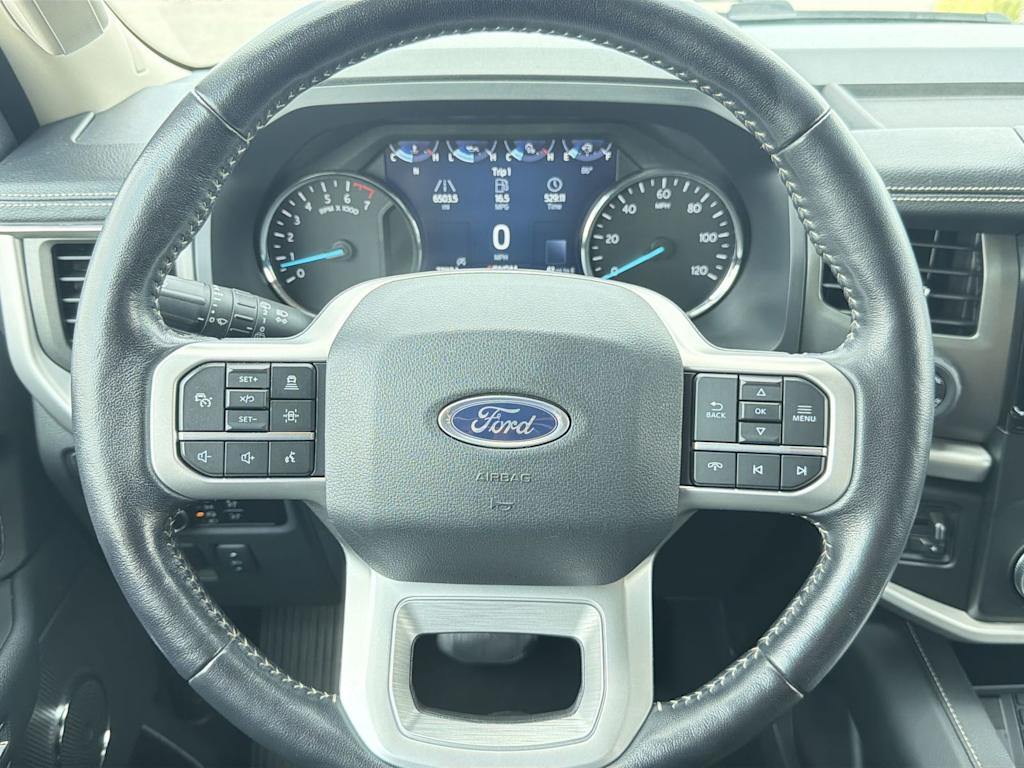 Thumbnail: 2023 Ford Expedition MAX - 9