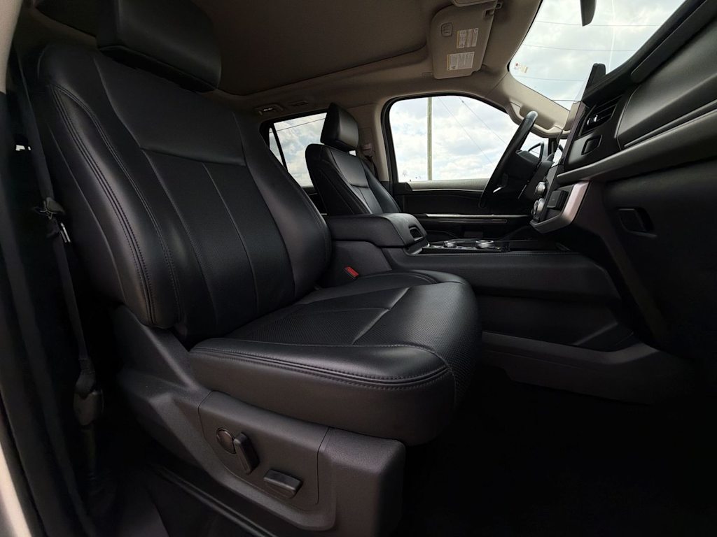 Thumbnail: 2023 Ford Expedition MAX - 11