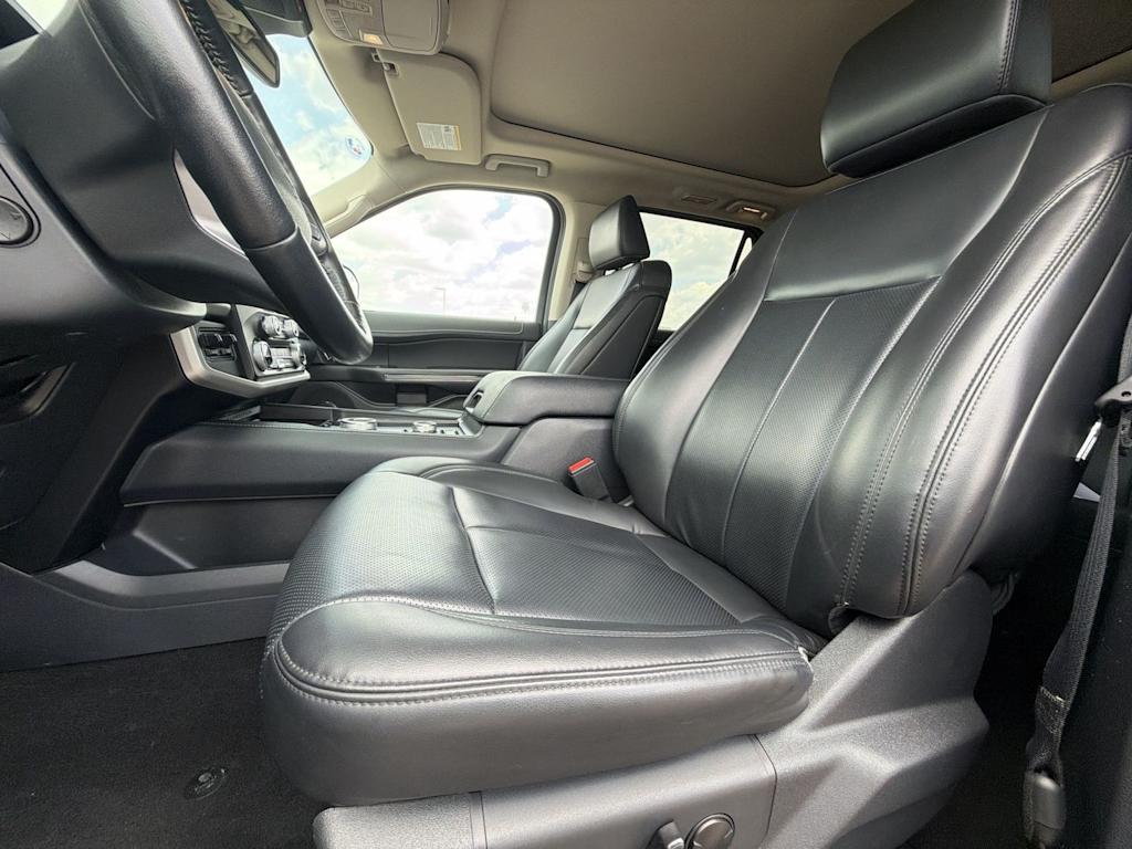 Thumbnail: 2023 Ford Expedition MAX - 24