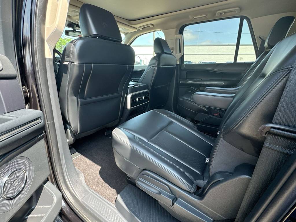 Thumbnail: 2022 Ford Expedition MAX - 12