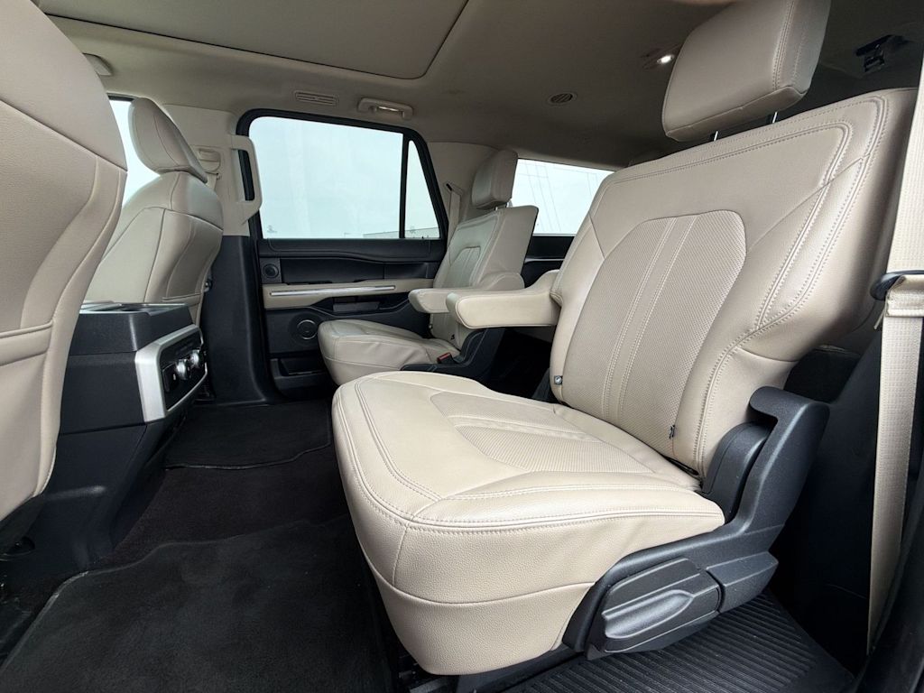 Thumbnail: 2023 Ford Expedition MAX - 12