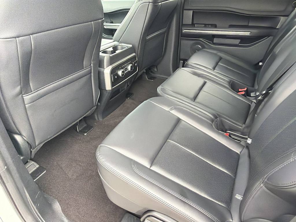 Thumbnail: 2021 Ford Expedition - 12