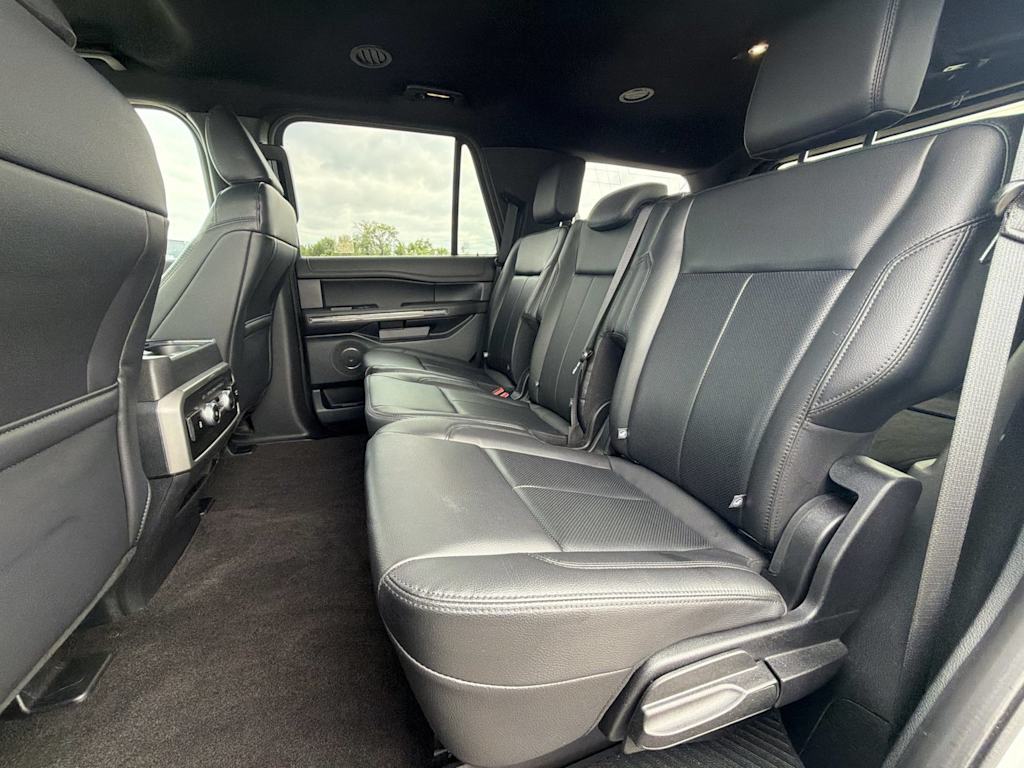 Thumbnail: 2021 Ford Expedition - 26