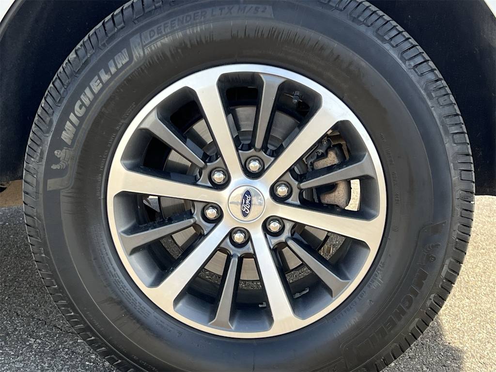 Thumbnail: 2019 Ford Expedition - 7