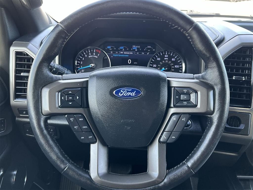 Thumbnail: 2019 Ford Expedition - 8