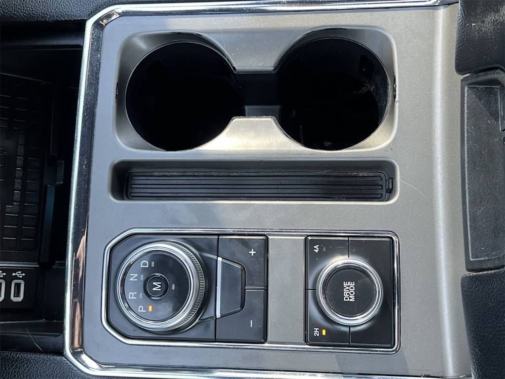 Thumbnail: 2019 Ford Expedition - 35