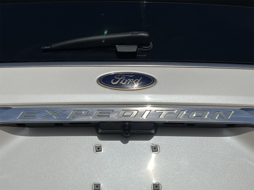 Thumbnail: 2019 Ford Expedition - 24