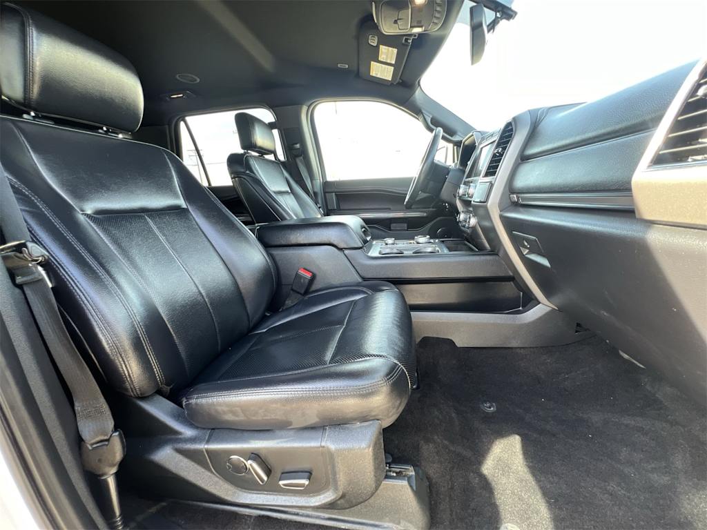 Thumbnail: 2019 Ford Expedition - 28
