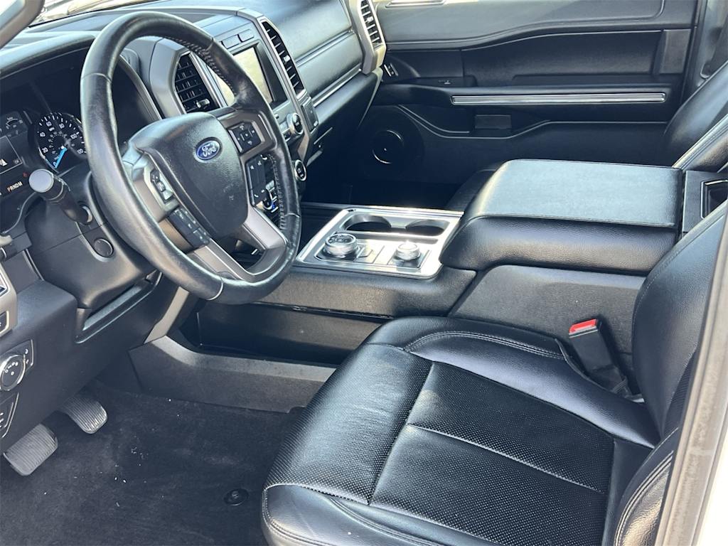 Thumbnail: 2019 Ford Expedition - 9