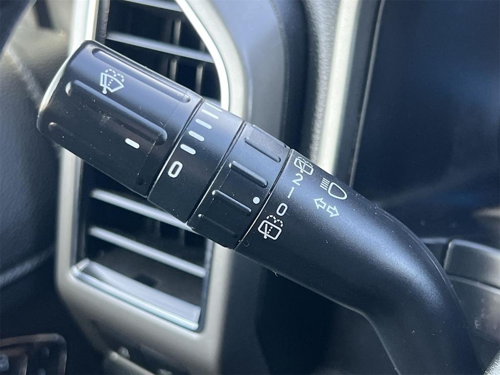 Thumbnail: 2019 Ford Expedition - 12