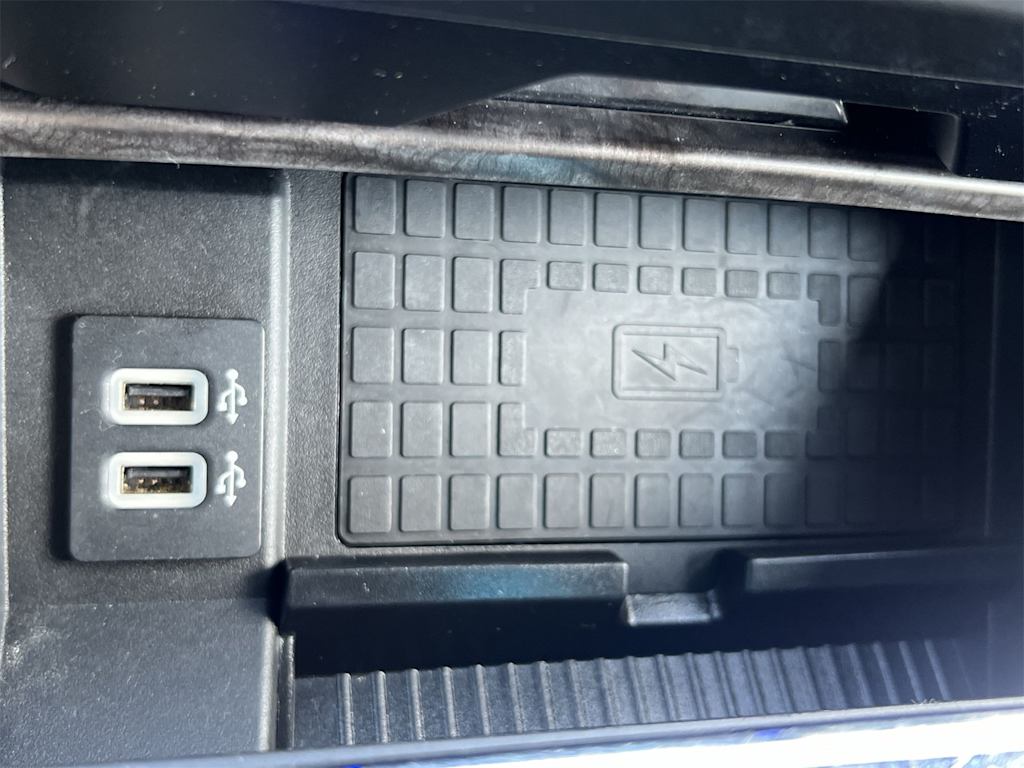 Thumbnail: 2019 Ford Expedition - 17