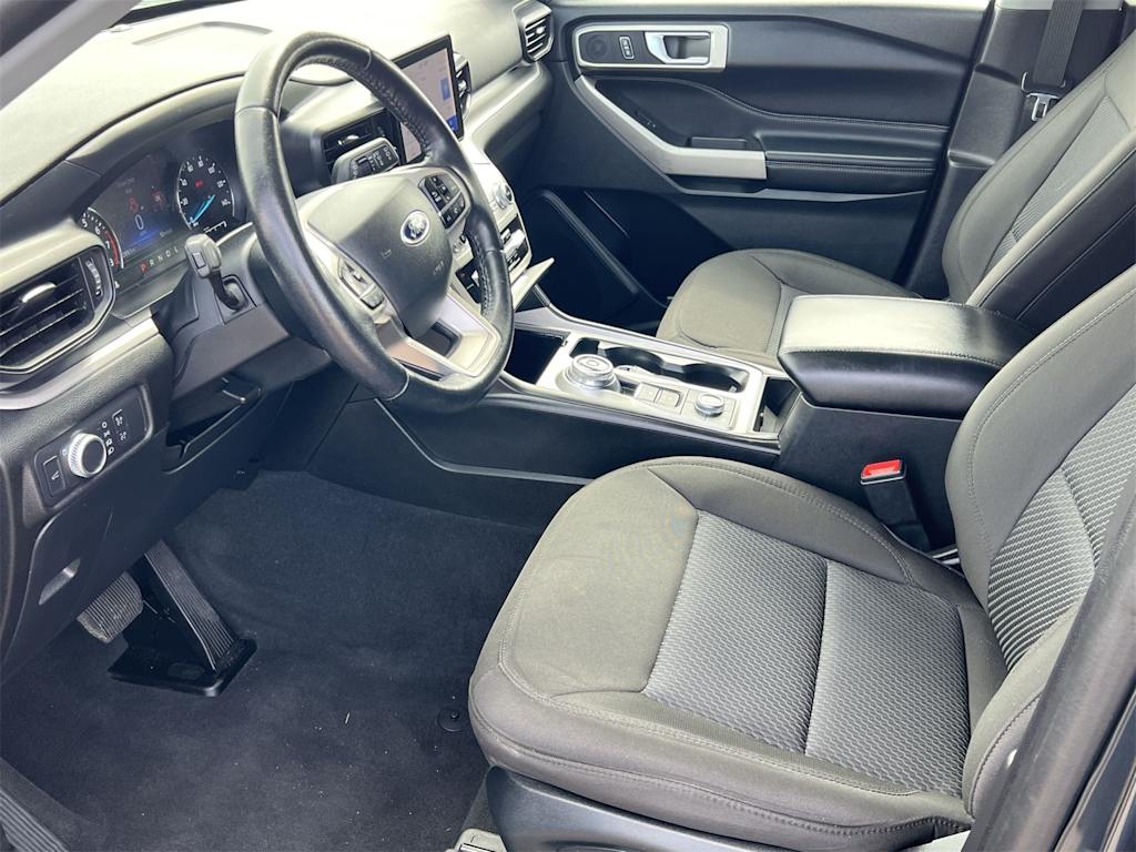 Thumbnail: 2022 Ford Explorer - 11