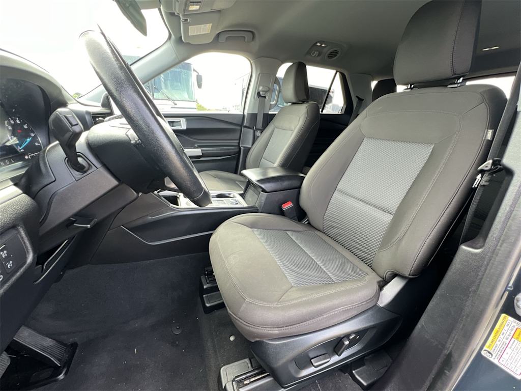 Thumbnail: 2022 Ford Explorer - 12