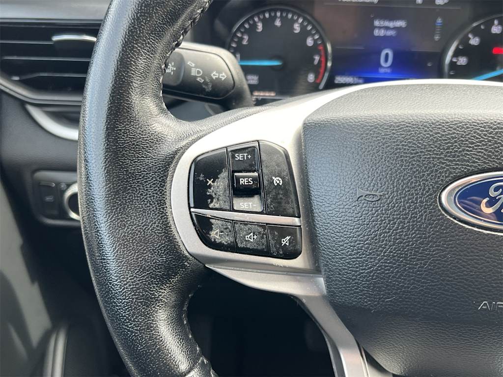 Thumbnail: 2022 Ford Explorer - 29