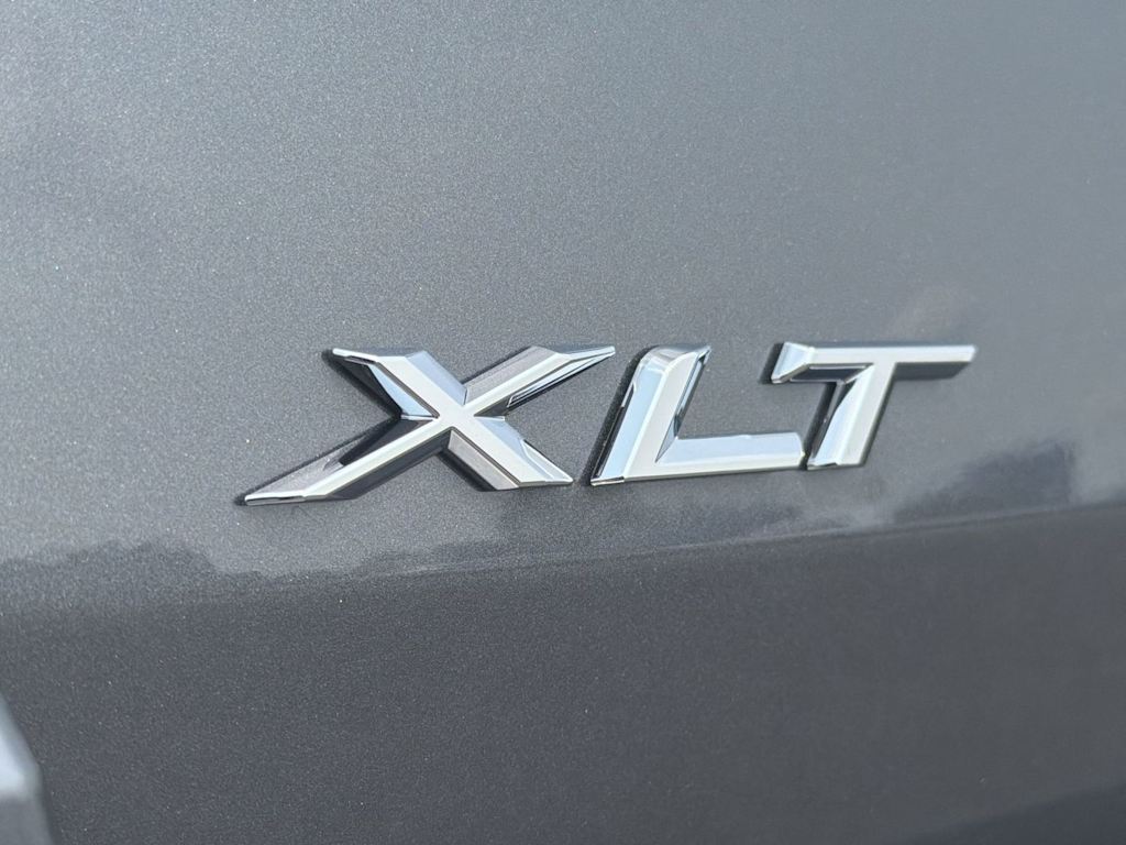 Thumbnail: 2023 Ford Explorer - 7