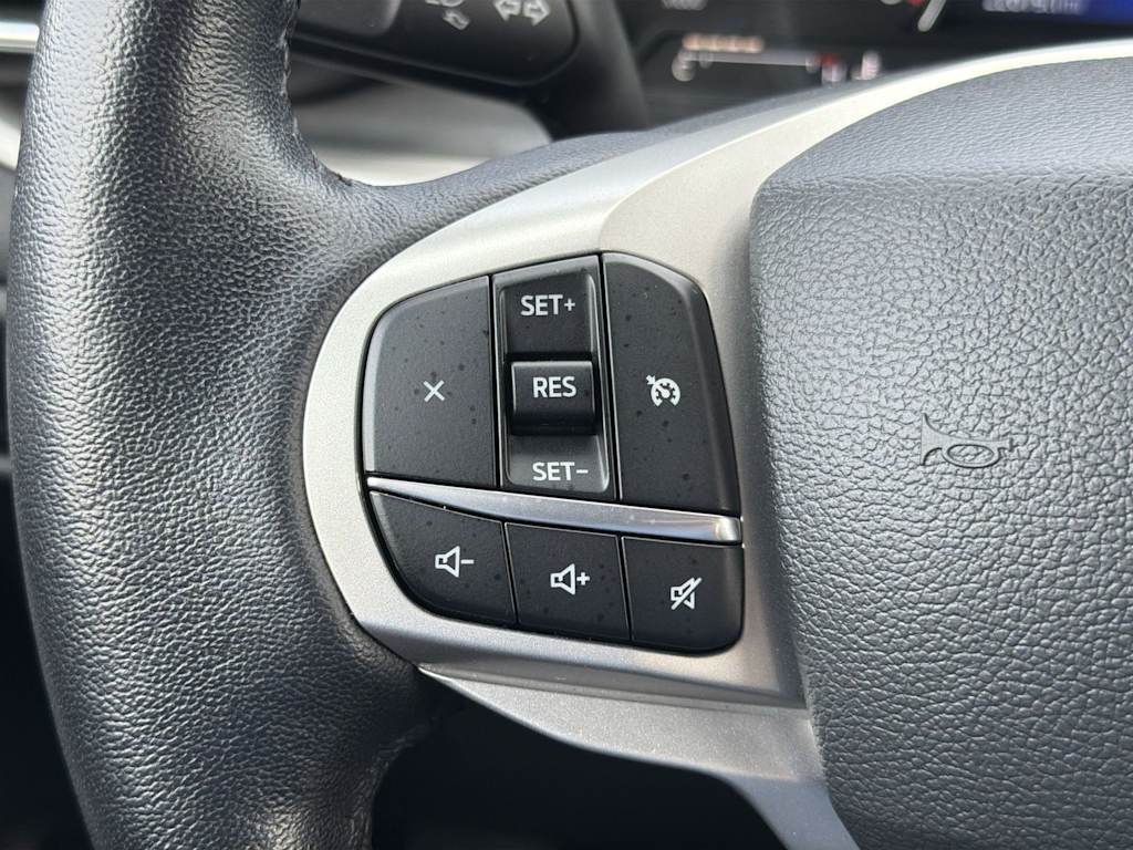 Thumbnail: 2023 Ford Explorer - 27