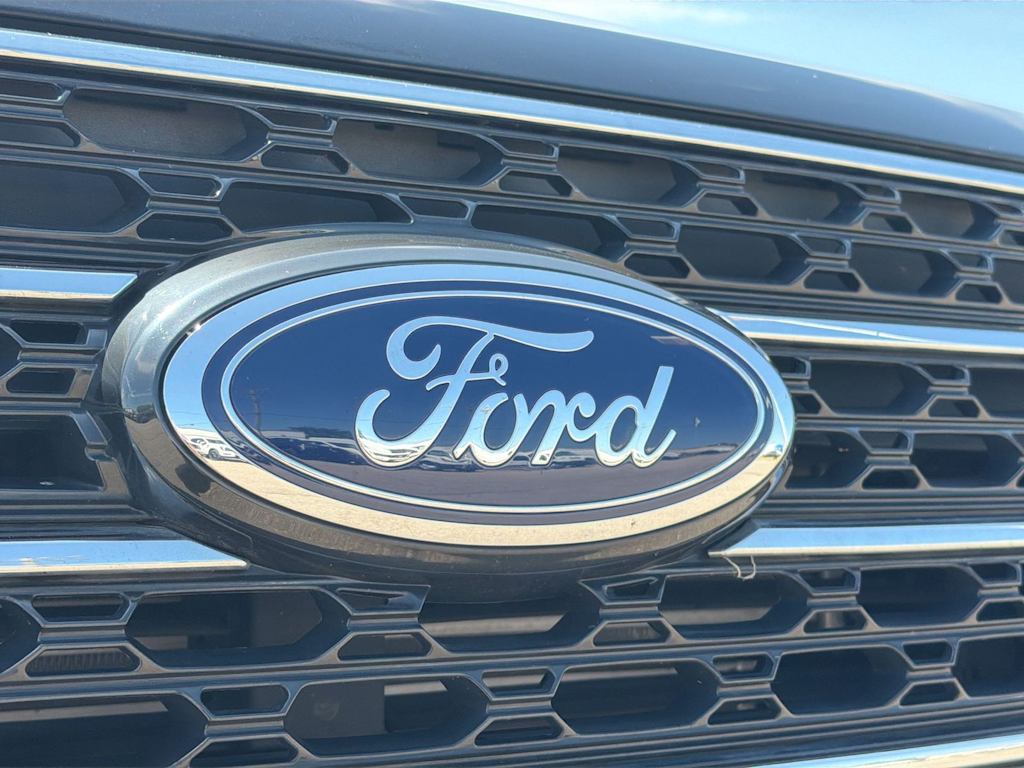 Thumbnail: 2023 Ford Explorer - 7