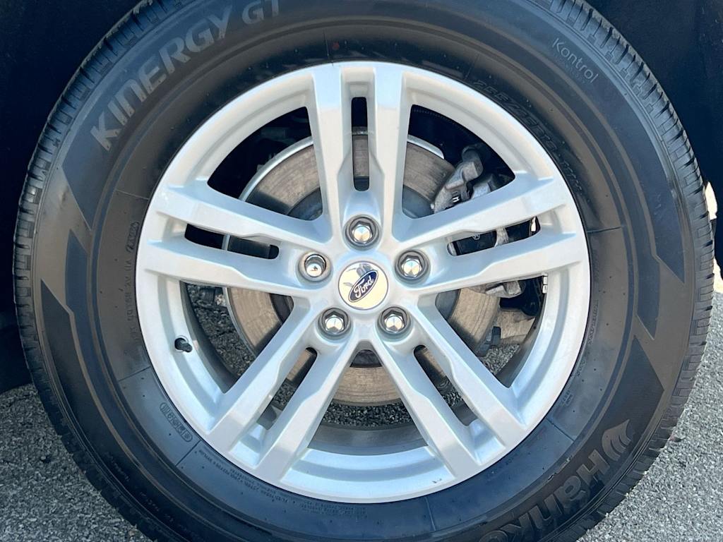 Thumbnail: 2024 Ford Explorer - 8