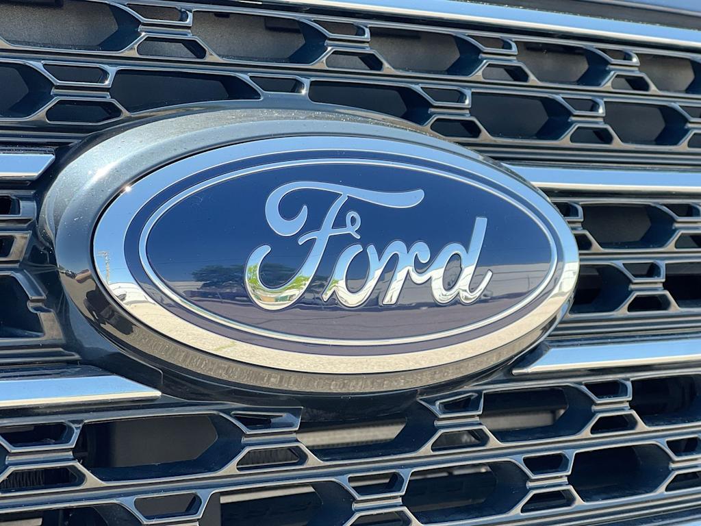 Thumbnail: 2023 Ford Explorer - 22