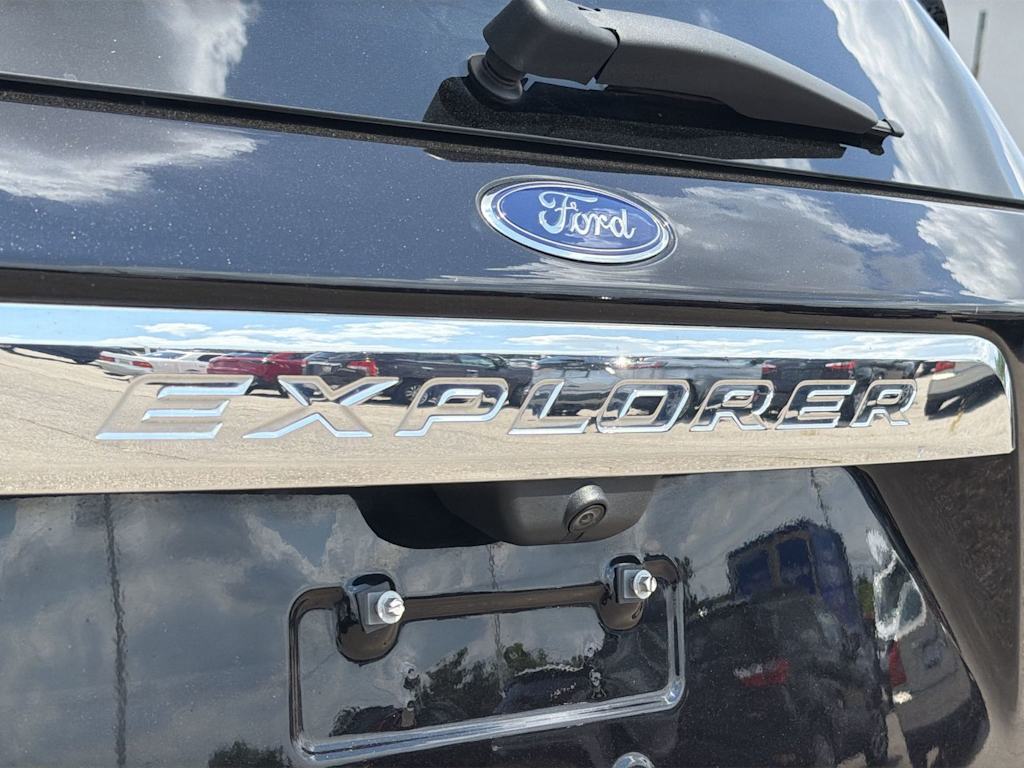 Thumbnail: 2023 Ford Explorer - 23