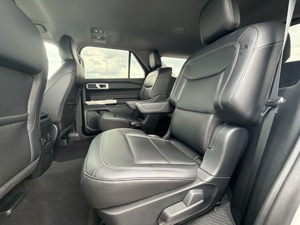 Thumbnail: 2024 Ford Explorer - 25