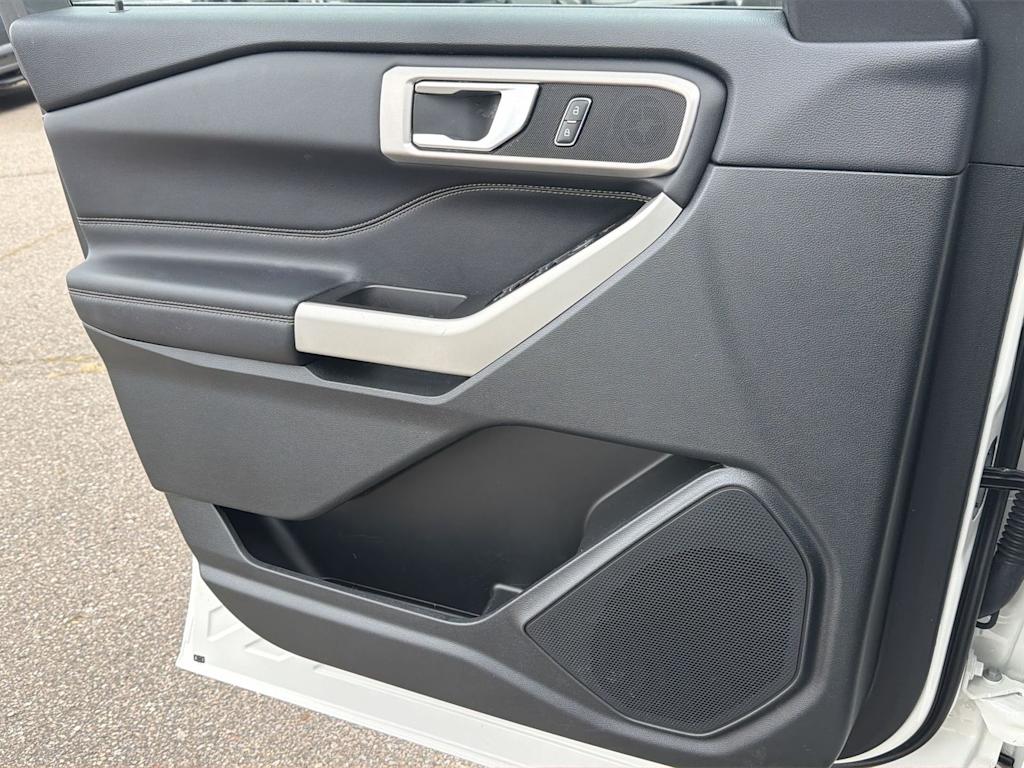 Thumbnail: 2024 Ford Explorer - 34