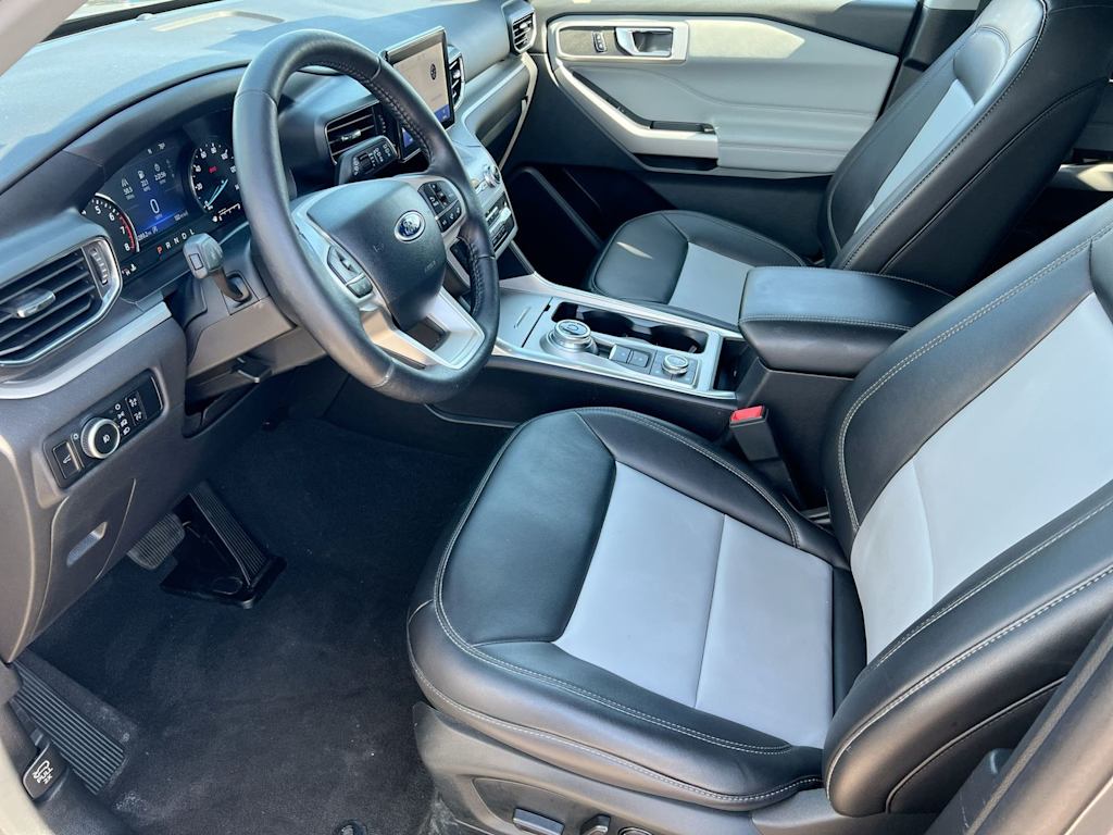 Thumbnail: 2024 Ford Explorer - 10