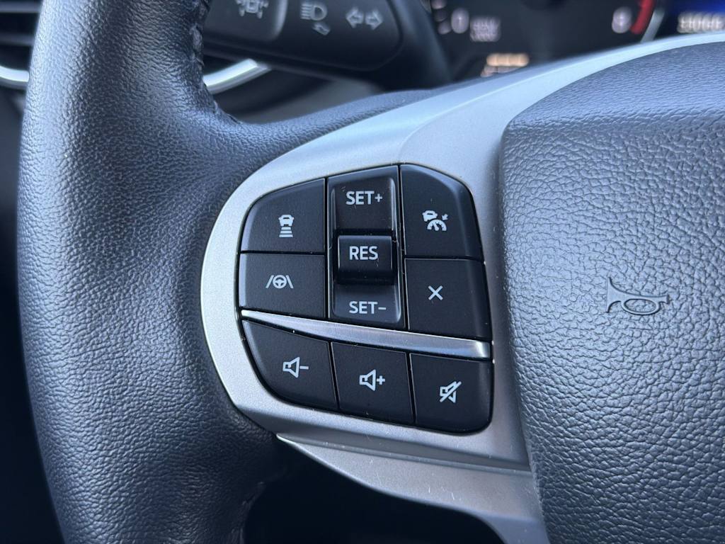 Thumbnail: 2023 Ford Explorer - 28